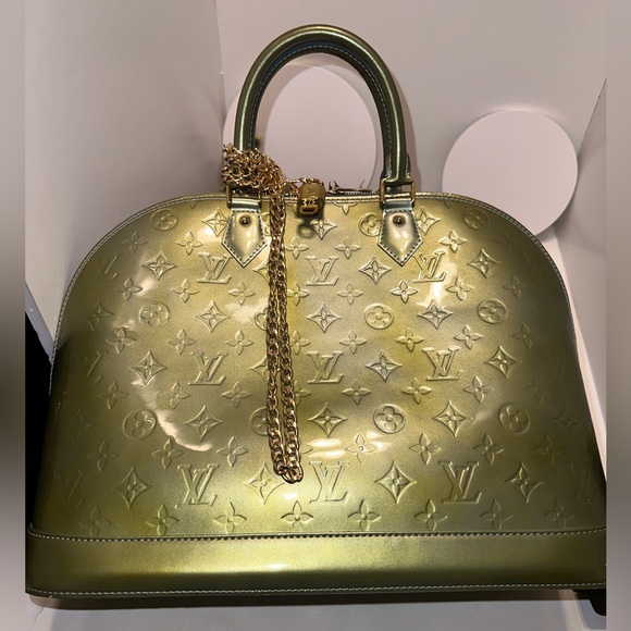 Louis Vuitton Alma GM Vernis Green Apple Givre AS IS - Picture 10 of 15